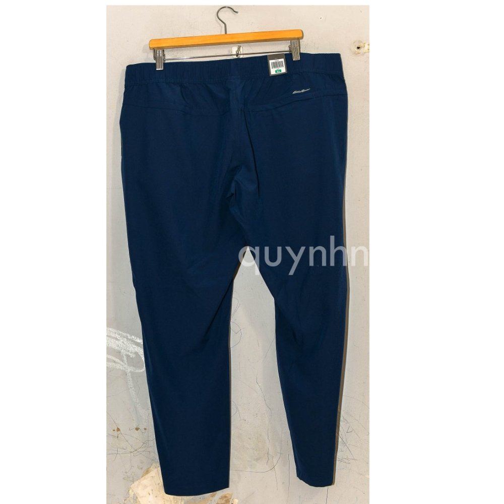 Eddie Bauer Ladies' Traveler Pant in  NAVY - Picture 5 of 6
